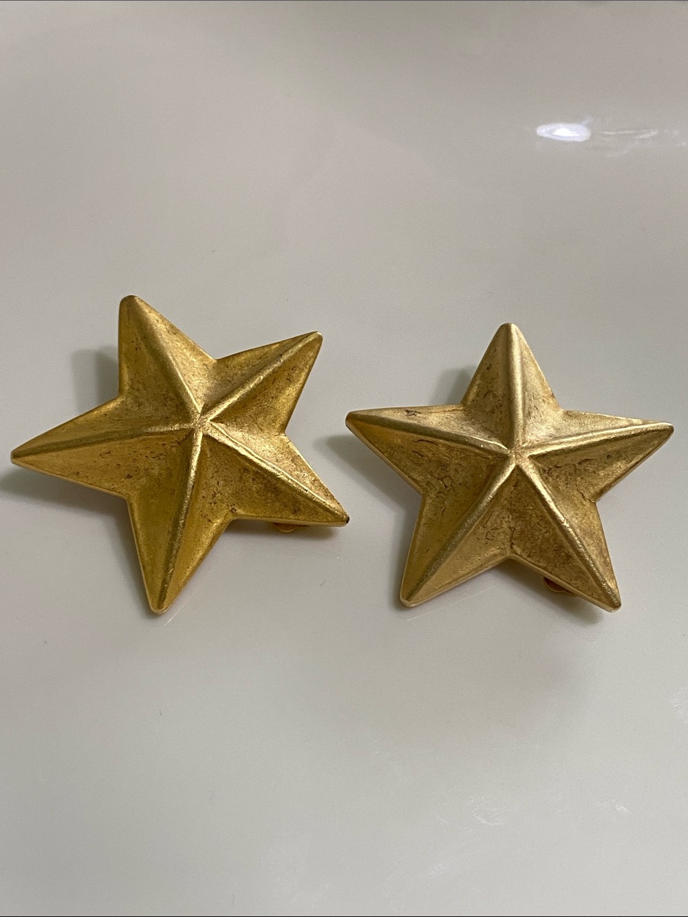 VTG Matte Gold Star Clip-On Earrings